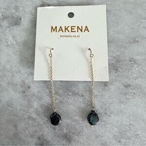 Makena Honolulu Single drop gold tone pearl earrings